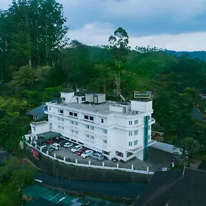Issacs Residency فندق