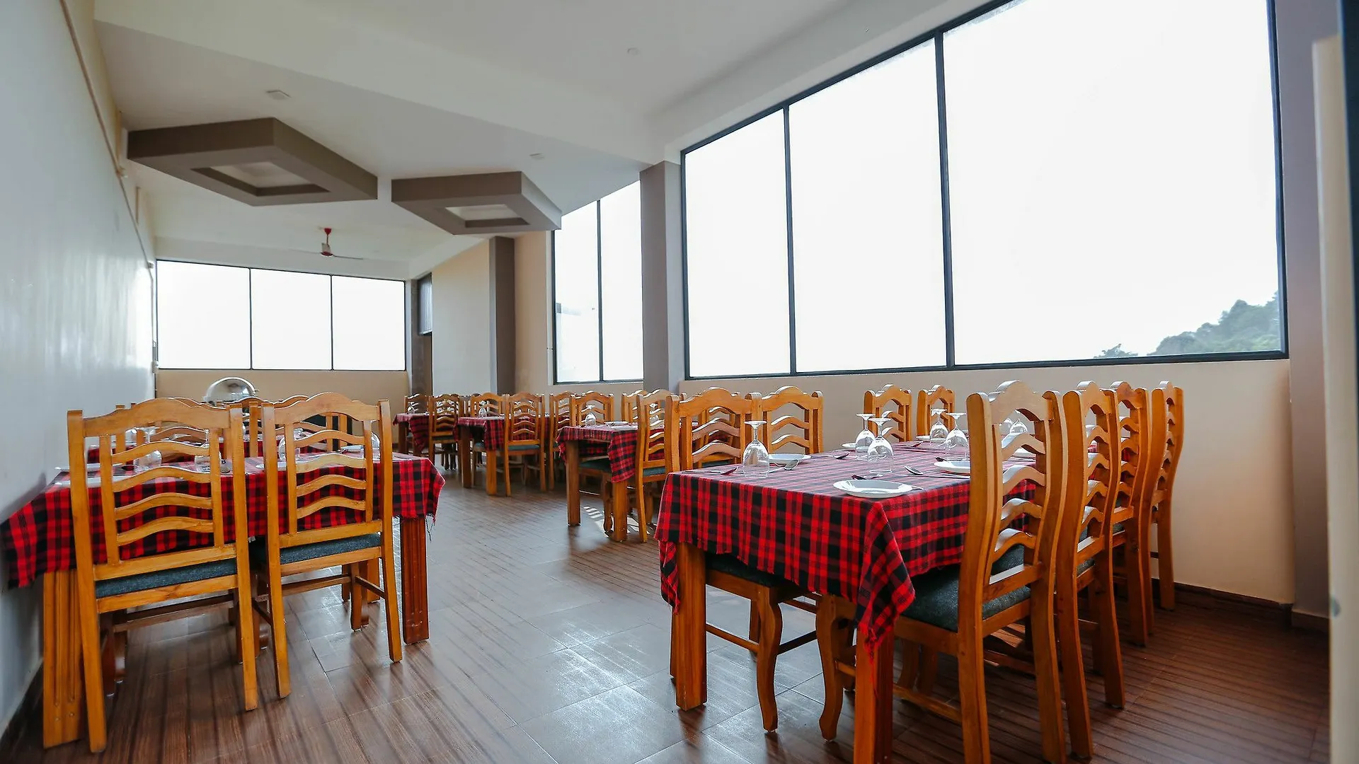 Diamond Hills Resort مونار 3*,