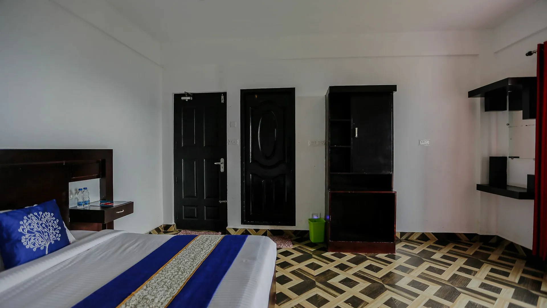 Diamond Hills Resort Munnar Hotel