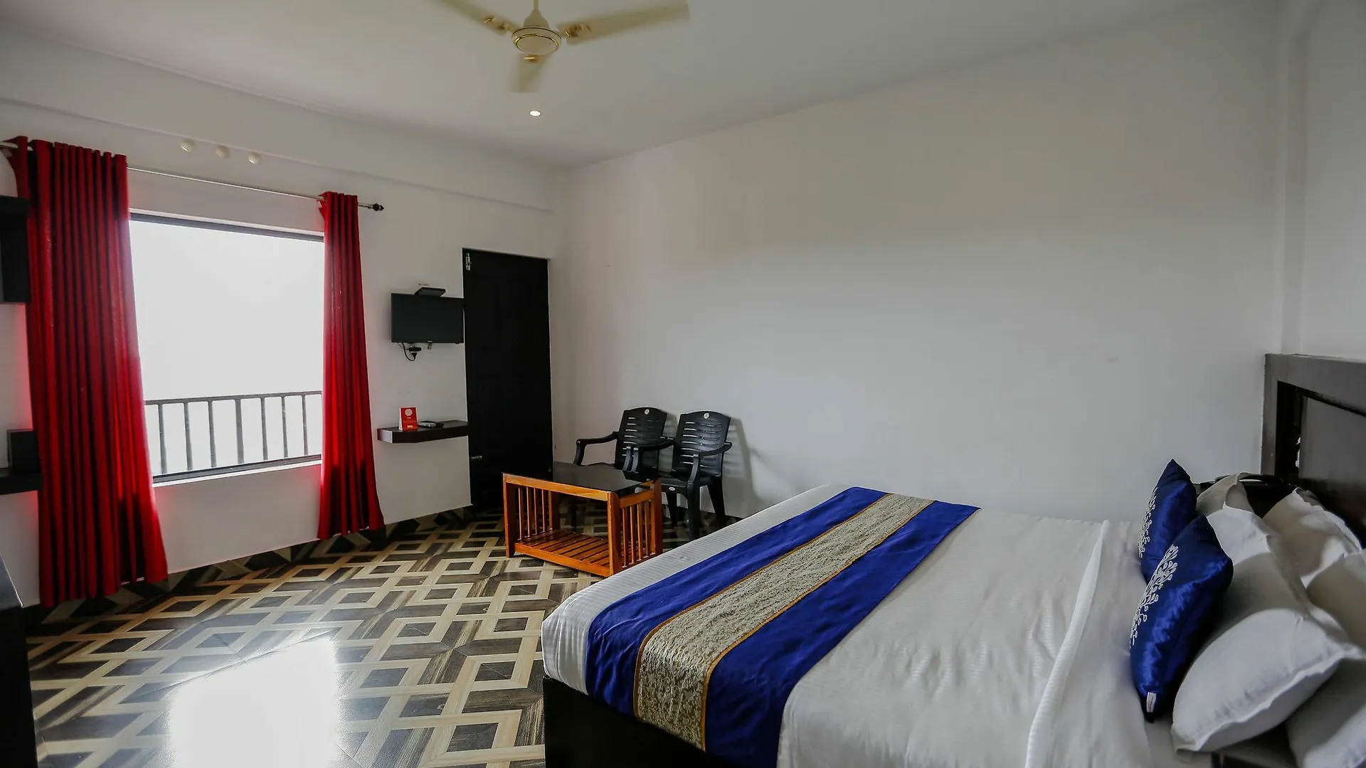 Diamond Hills Resort Munnar Hotel